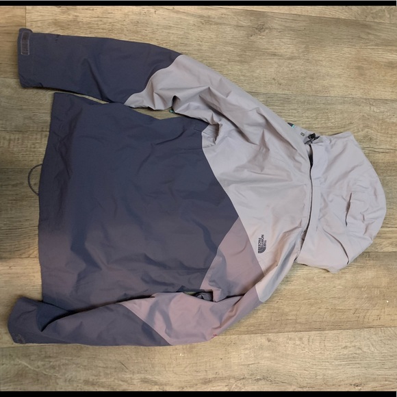 The North Face Grey Colorblock Outer Shell Coat - Picture 3 of 5